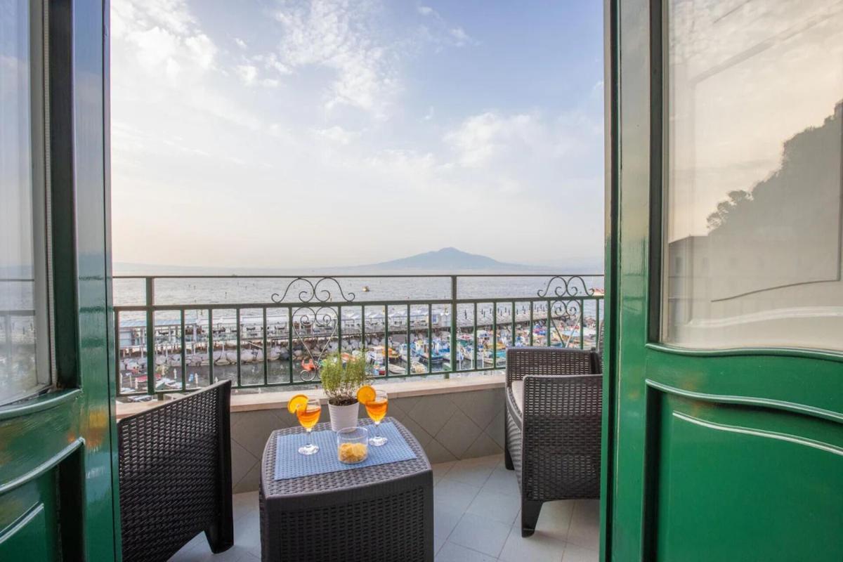Sorrentovibes - Seaview Home On The Beach & Amazing Views Terrace ภายนอก รูปภาพ