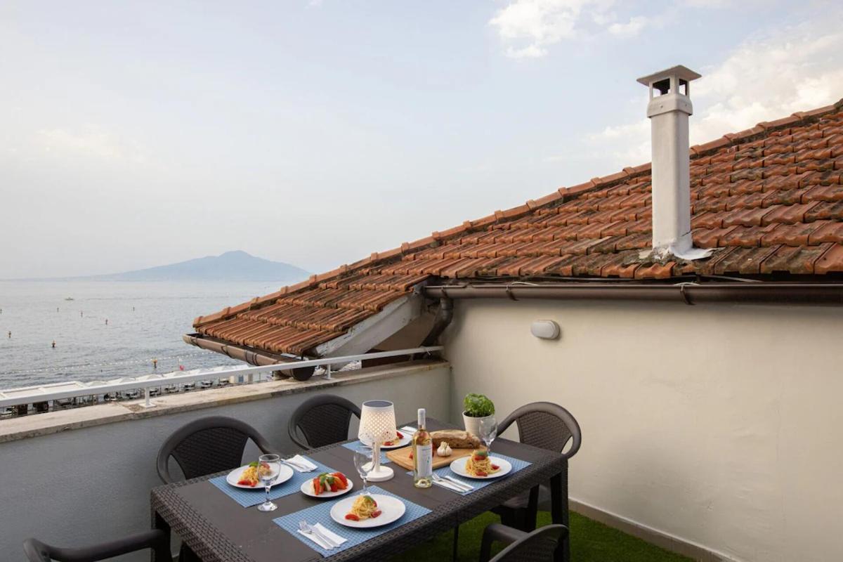 Sorrentovibes - Seaview Home On The Beach & Amazing Views Terrace ภายนอก รูปภาพ