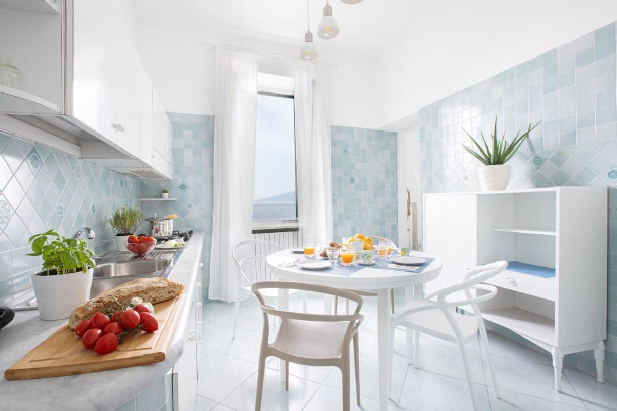 Sorrentovibes - Seaview Home On The Beach & Amazing Views Terrace ภายนอก รูปภาพ