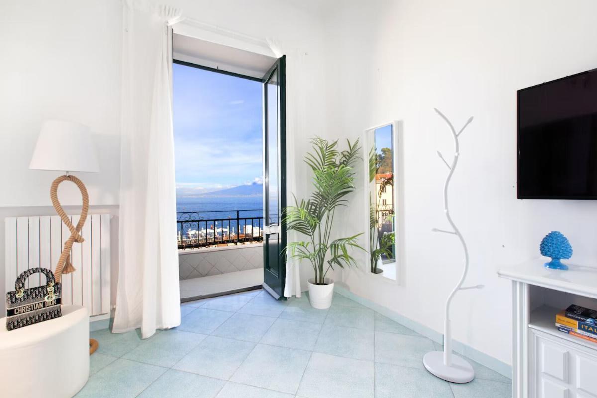 Sorrentovibes - Seaview Home On The Beach & Amazing Views Terrace ภายนอก รูปภาพ
